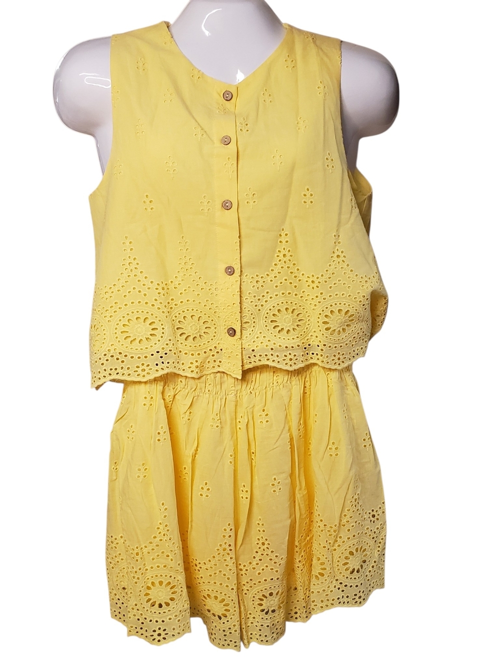 entro Yellow Eyelet Button-Front Sleeveless Top and Short set